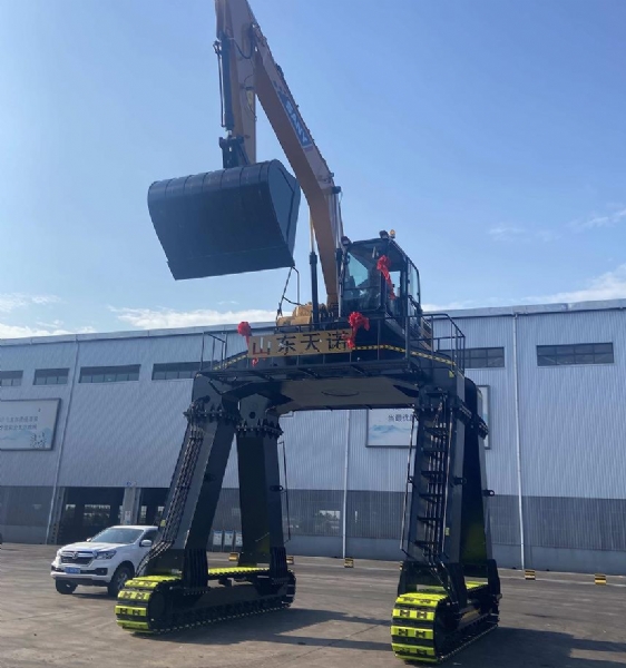 三一大長(zhǎng)腿安裝現(xiàn)場(chǎng)